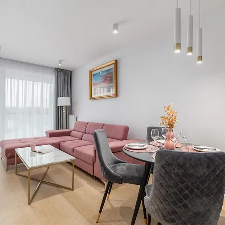 Westin House By Renters Hotel apartamentowy Kołobrzeg