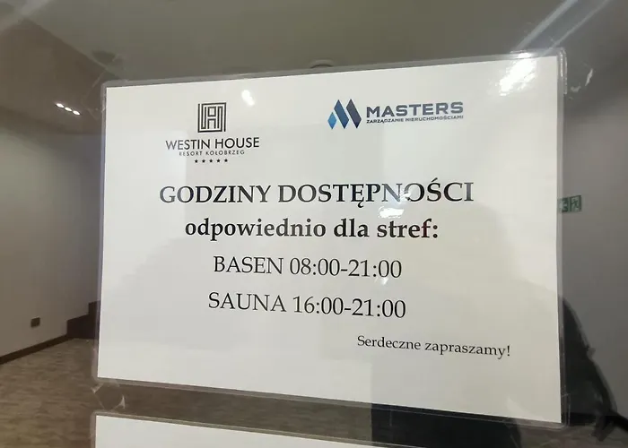 Aparthotel Westin House By Renters 3*